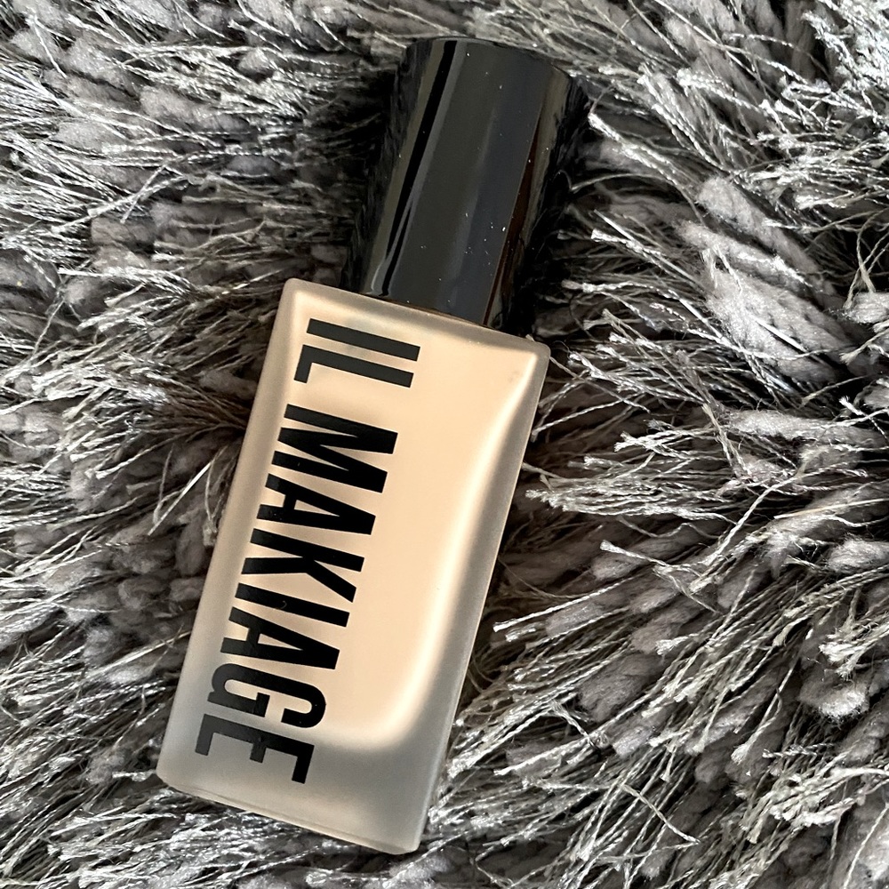 COPY - IL MAKIAGE Woke Up Like This